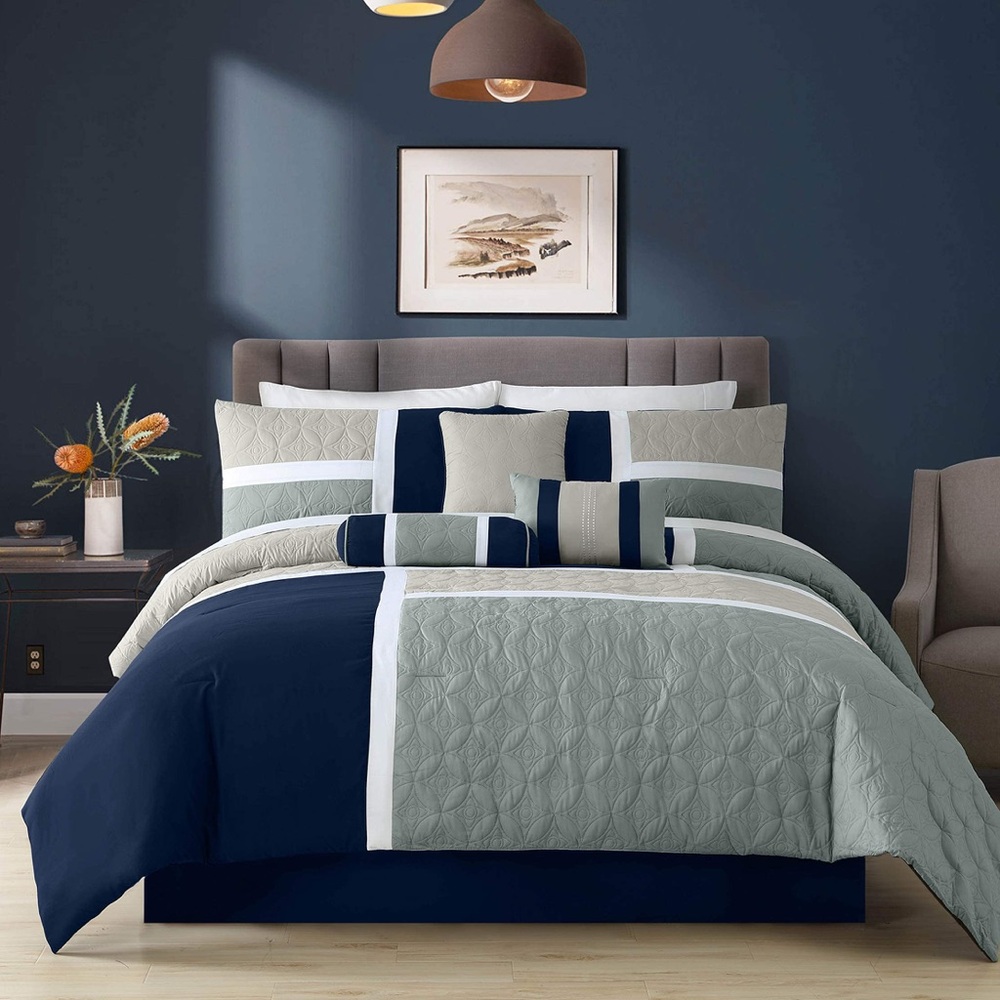 Elegant Navy and Gray Full 3 piece Bedding Set